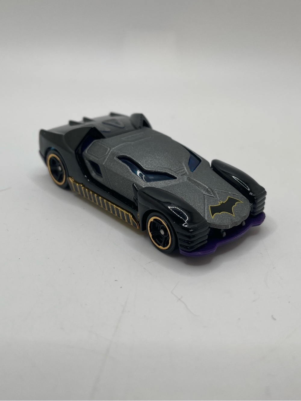 Hot Wheels DC Universe Batman Rebirth 2017 Die Cast 1:64 Black